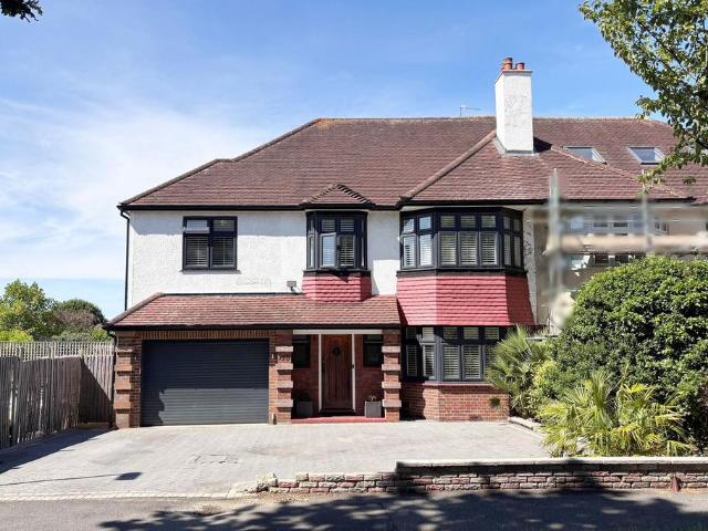 5 bedroom semi detached house for sale
