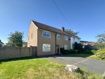 5 bedroom semi detached house for sale