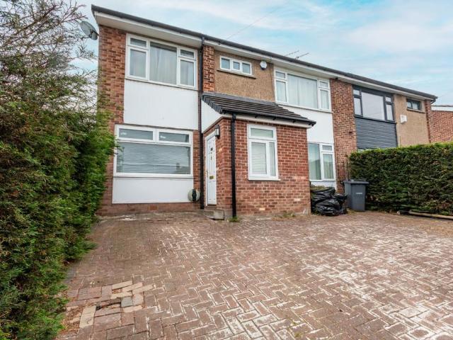 5 bedroom semi detached house for sale