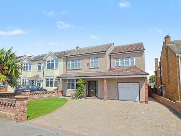 5 bedroom semi detached house for sale