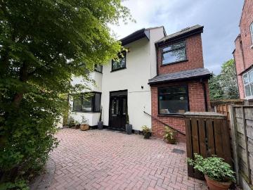 5 bedroom semi detached house for sale