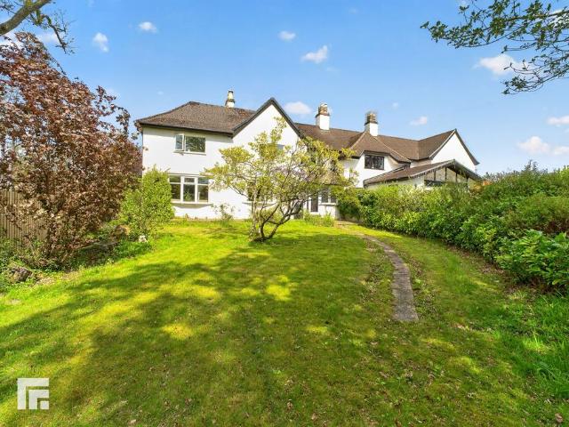 5 bedroom semi detached house for sale