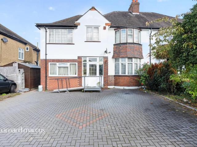 5 bedroom semi detached house for sale