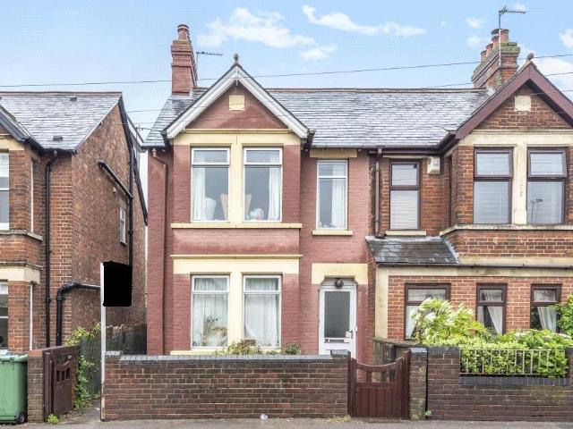 4 bedroom semi detached house for sale