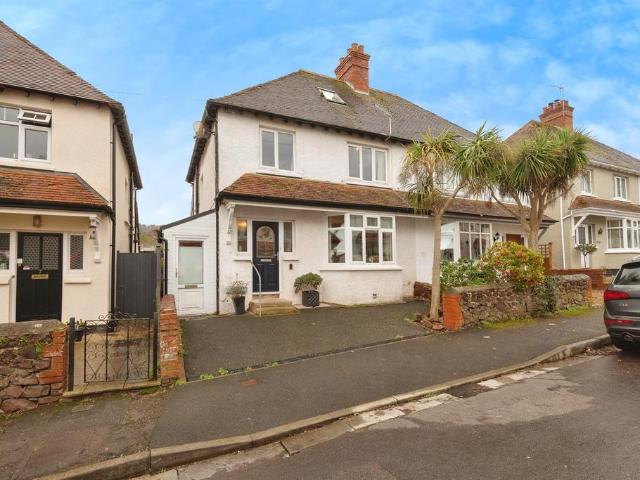 5 bedroom semi detached house for sale