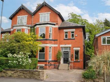 5 bedroom semi detached house for sale