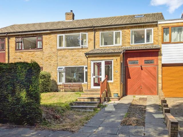 5 bedroom semi detached house for sale