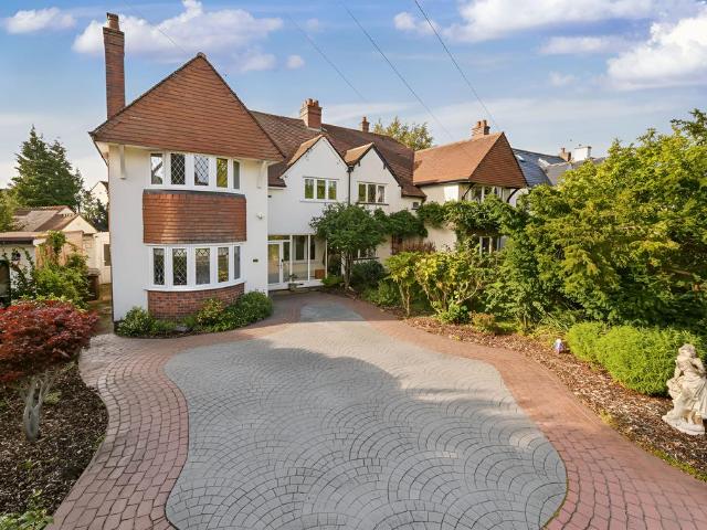 5 bedroom semi detached house for sale
