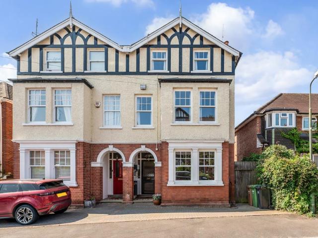 5 bedroom semi detached house for sale