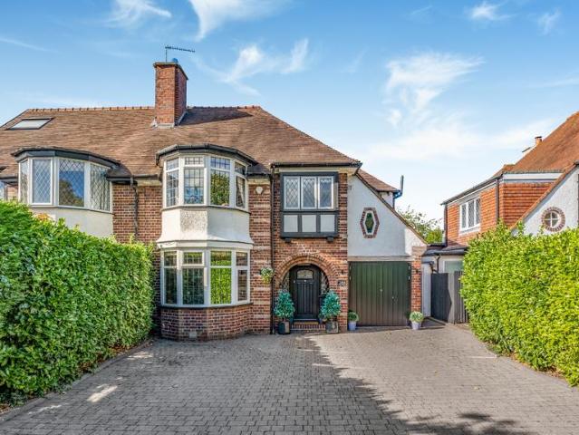 5 bedroom semi detached house for sale