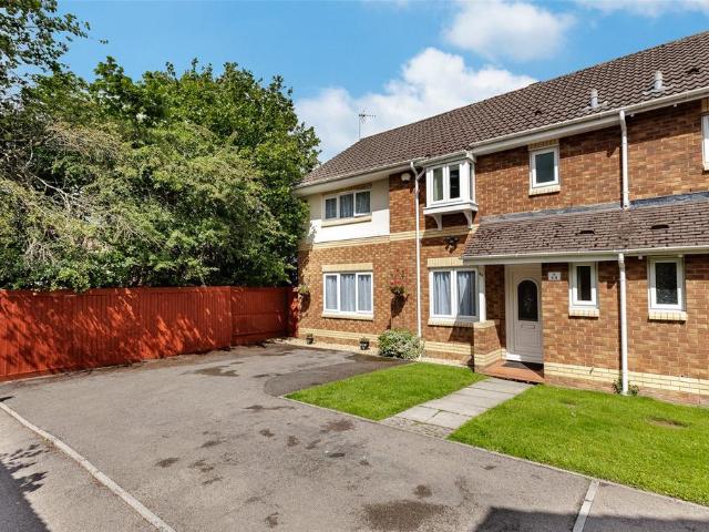5 bedroom semi detached house for sale