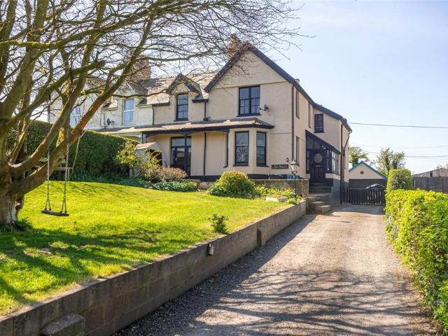 5 bedroom semi detached house for sale