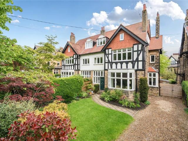 5 bedroom semi detached house for sale