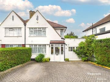 5 bedroom semi detached house for sale