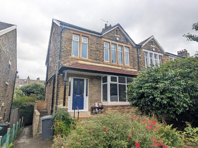5 bedroom semi detached house for sale