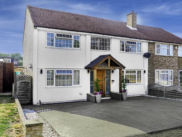 5 bedroom semi detached house for sale