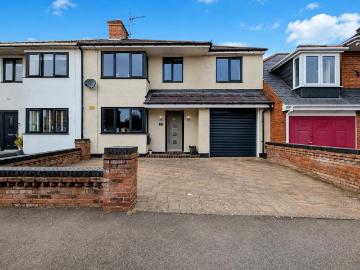 5 bedroom semi detached house for sale