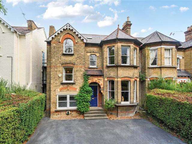 5 bedroom semi detached house for sale
