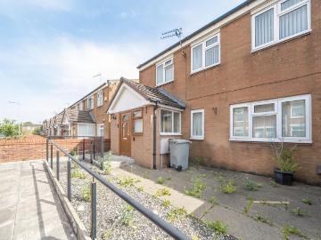 5 bedroom semi detached house for sale
