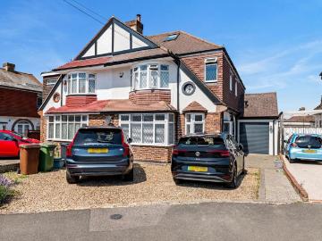 5 bedroom semi detached house for sale