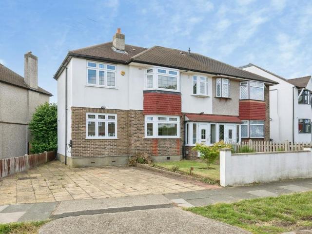 5 bedroom semi detached house for sale