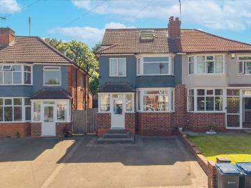5 bedroom semi detached house for sale