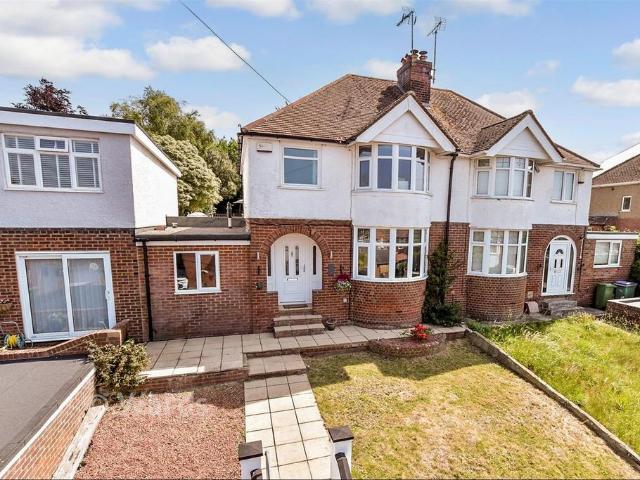 5 bedroom semi detached house for sale