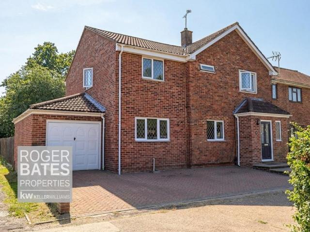 5 bedroom semi detached house for sale