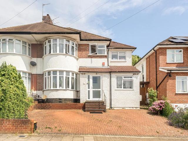 5 bedroom semi detached house for sale