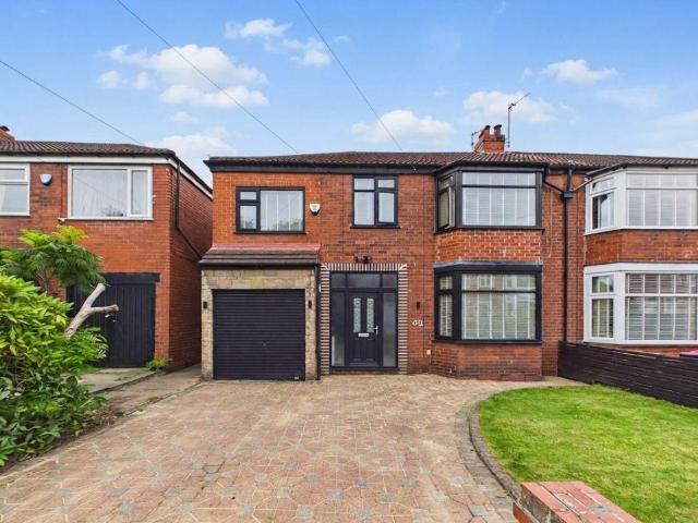5 bedroom semi detached house for sale