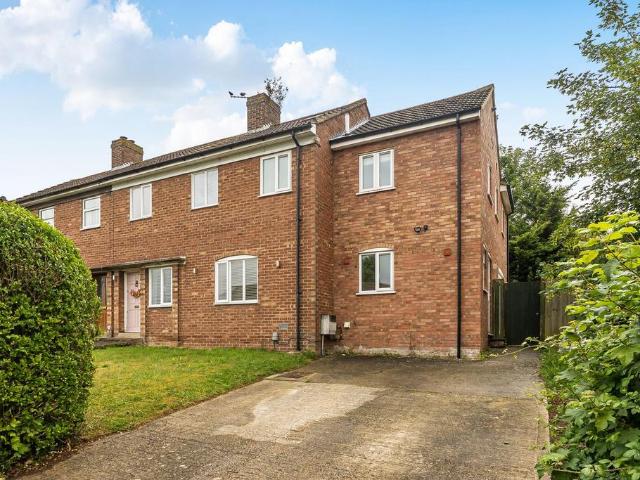 5 bedroom semi detached house for sale