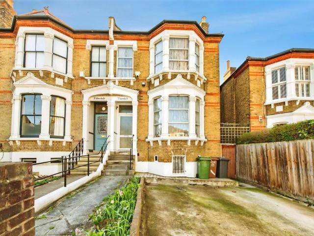 5 bedroom semi detached house for sale