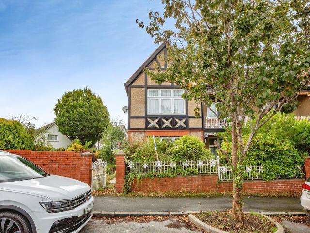 5 bedroom semi detached house for sale