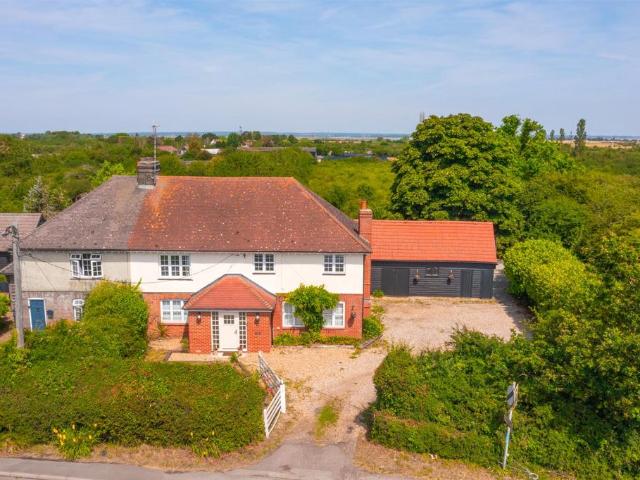 5 bedroom semi detached house for sale