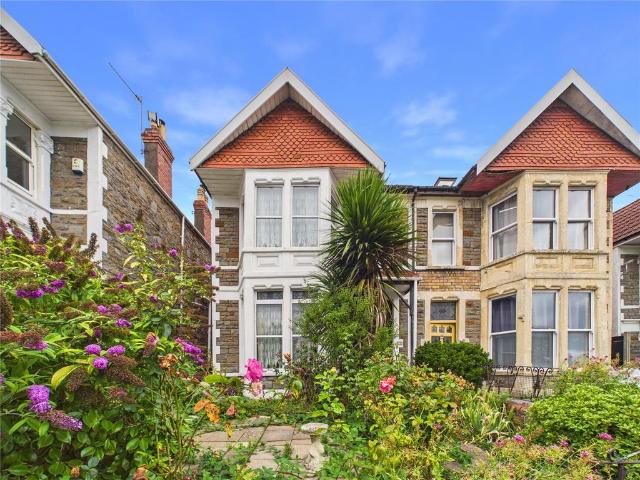 5 bedroom semi detached house for sale