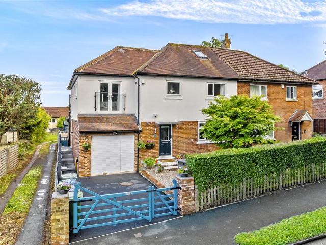 5 bedroom semi detached house for sale