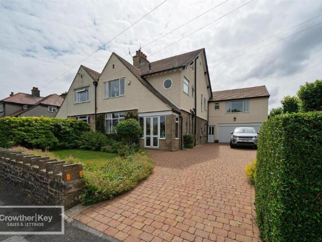 5 bedroom semi detached house for sale