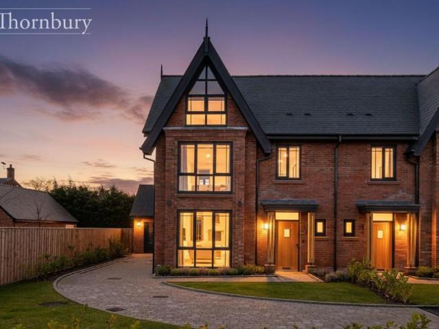 5 bedroom semi detached house for sale