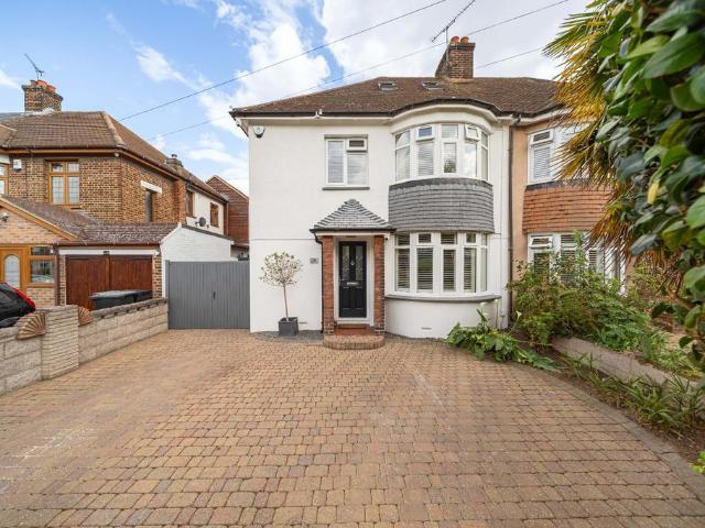 5 bedroom semi detached house for sale