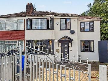 5 bedroom semi detached house for sale