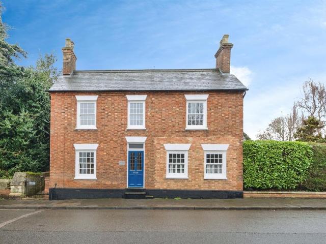 5 bedroom semi detached house for sale