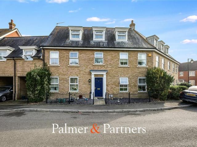 5 bedroom semi detached house for sale