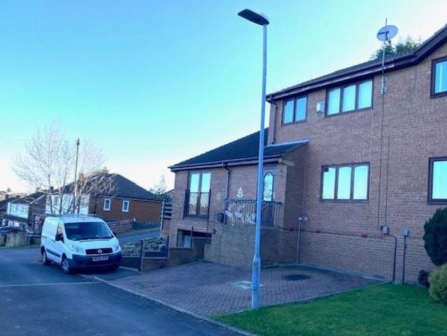 5 bedroom semi detached house for sale