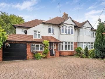 5 bedroom semi detached house for sale