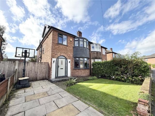 5 bedroom semi detached house for sale