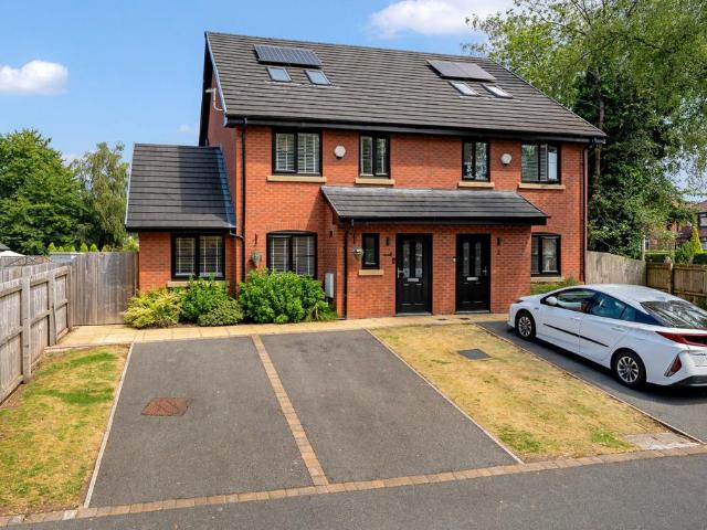 5 bedroom semi detached house for sale