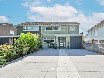 5 bedroom semi detached house for sale