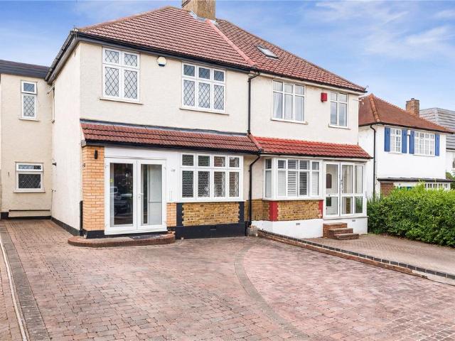 5 bedroom semi detached house for sale