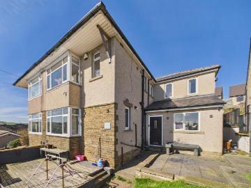 5 bedroom semi detached house for sale