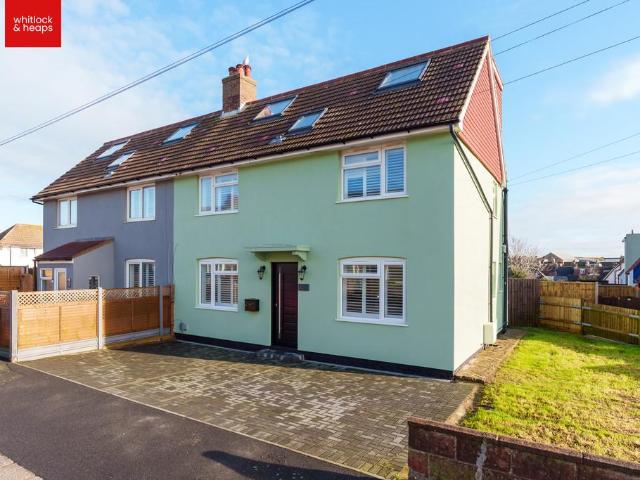 5 bedroom semi detached house for sale